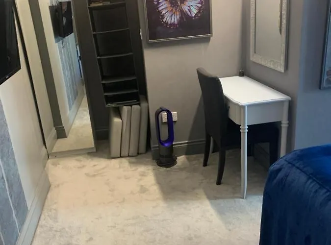 2 Minutes From Drumcondra Station